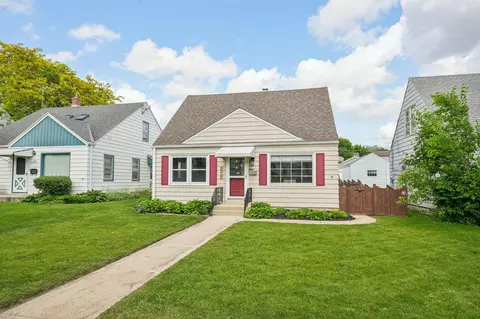 3328 N 85th, Milwaukee, WI 53222