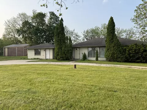 15821 Braun, Yorkville, WI 53177