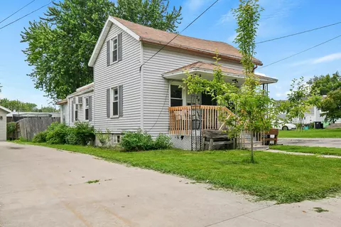 324 N Lincoln, Beaver Dam, WI 53916