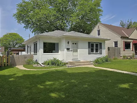 3229 N 78th, Milwaukee, WI 53222