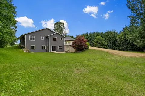 n12215 Scherr Road, Caledonia, WI 54661