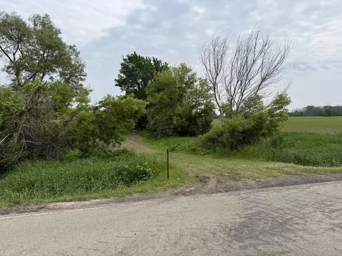 Lt2 County Road F, Omro, WI 54963