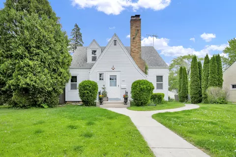 608 N Holden, Port Washington, WI 53074