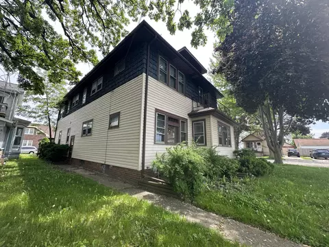2125 Taylor Apt 2127a 2127b #2127A, 2127B, Racine, WI 53403