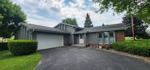 6017 W Donges, Brown Deer, WI 53223