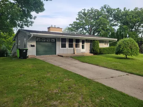 104 Grove, Mayville, WI 53050