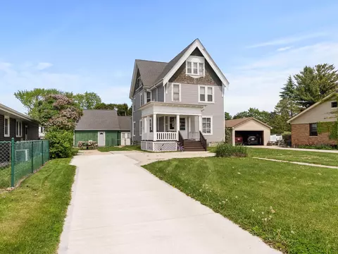 1510 Nagle, Manitowoc, WI 54220
