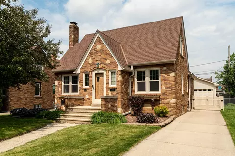 2620 Lincoln, Kenosha, WI 53143