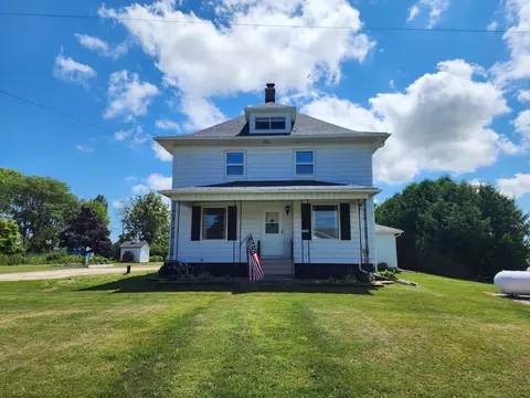 5609 Two Creeks, Two Creeks, WI 54241