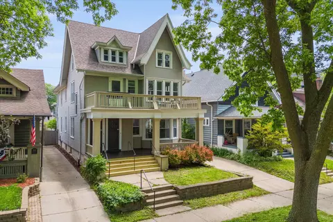 2856 N Frederick #2858, Milwaukee, WI 53211