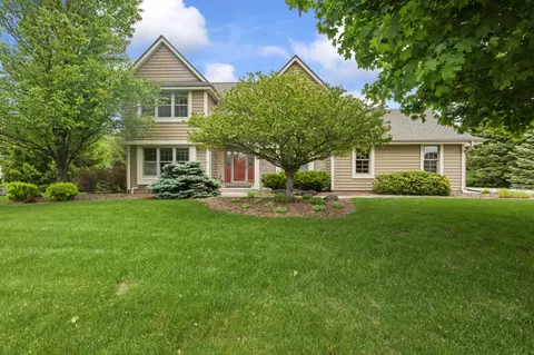 n66w14444 Ash, Menomonee Falls, WI 53051