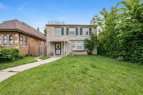 4215 N 16th, Milwaukee, WI 53209