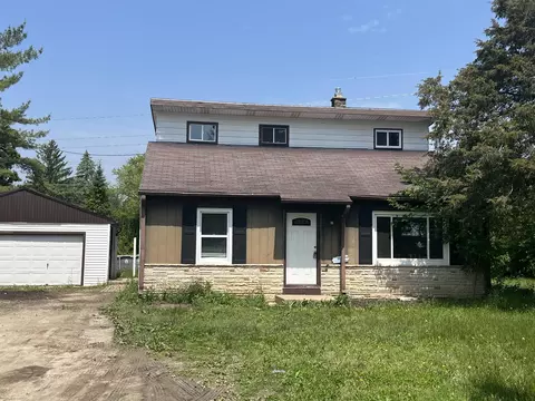 s87w22400 Forest Home, Big Bend, WI 53103