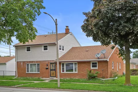 436 E Morgan #438, Milwaukee, WI 53207