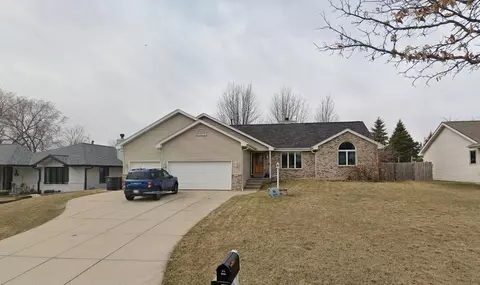 4323 S 50th, Greenfield, WI 53220