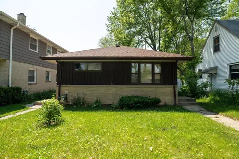 5921 N 66th, Milwaukee, WI 53218
