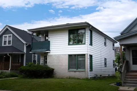 1933 S 72nd #1935, West Allis, WI 53219