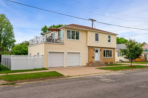 1118 20th, La Crosse, WI 54601