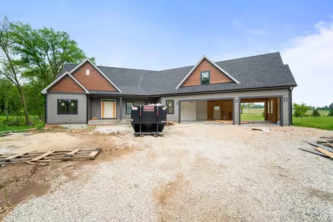 Lt3 E Miramar, East Troy, WI 53120