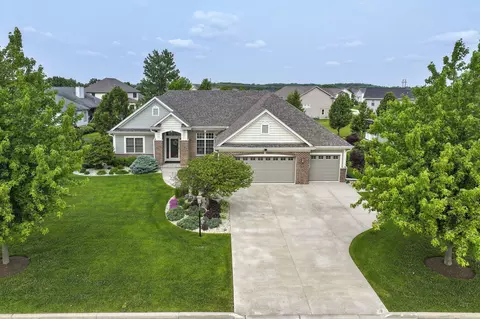 9966 Cooper, Pleasant Prairie, WI 53158
