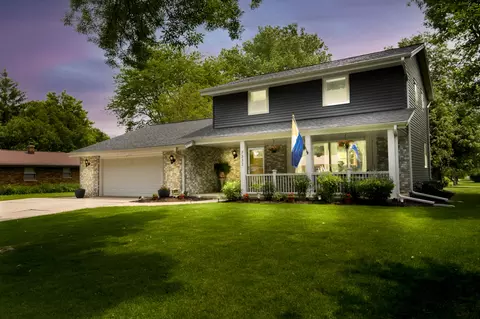 7332 N 100th, Milwaukee, WI 53224