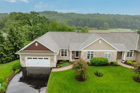 n3w31413 Lara, Delafield, WI 53018