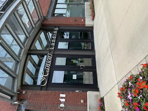 541 Erie #408, Milwaukee, WI 53202