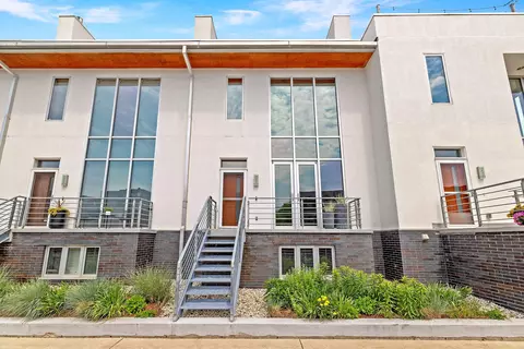 1971 N Riverwalk, Milwaukee, WI 53212