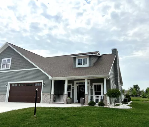 1398 Lighthouse Vlg, Fond Du Lac, WI 54937