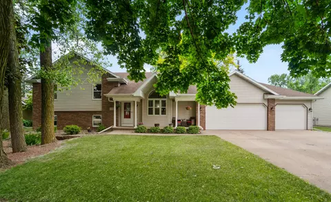 1434 Alcan, Menasha, WI 54952