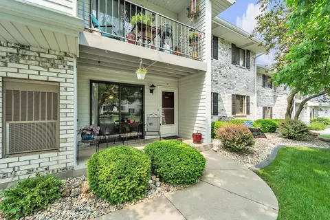 1372 30th #9C, Kenosha, WI 53144