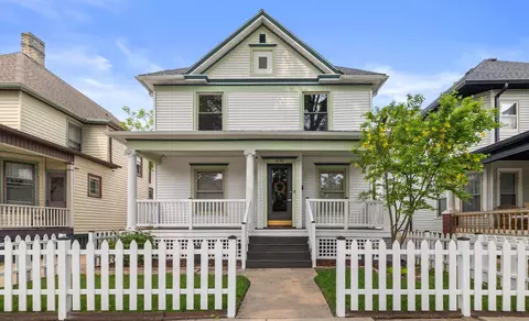 1832 Villa, Racine, WI 53403