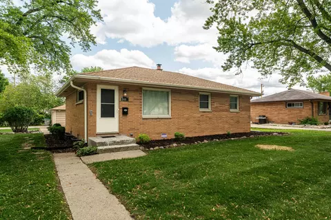 8447 W Denver, Milwaukee, WI 53224