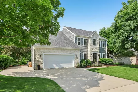 370 Yosemite, Oconomowoc, WI 53066