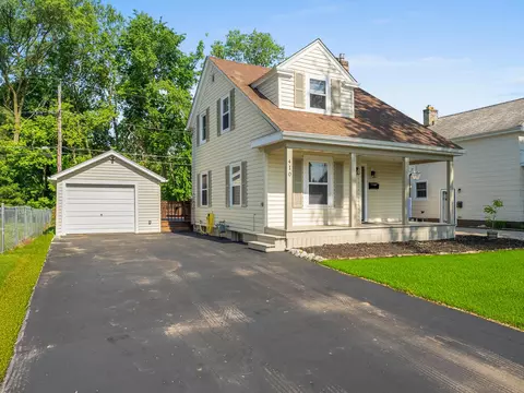 410 Riverview, Manitowoc, WI 54220