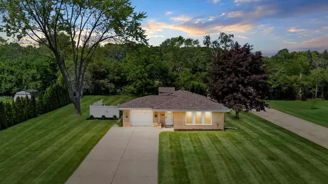 2210 W Woodward, Oak Creek, WI 53154