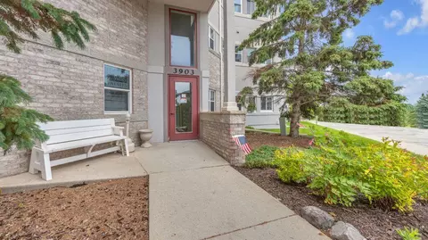 3903 Heather Vly #209, Sheboygan, WI 53083