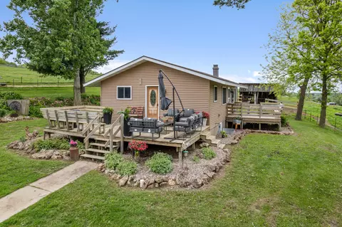 16981 Hedge, Adrian, WI 54660