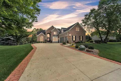 6606 Fieldstone, Racine, WI 53402