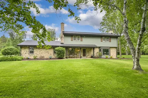10848 N Pebble, Mequon, WI 53092