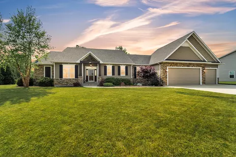 10882 45th, Pleasant Prairie, WI 53158
