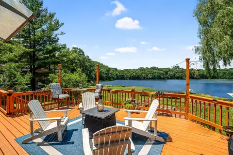 n8911 Swift Lake Drive, Troy, WI 53120