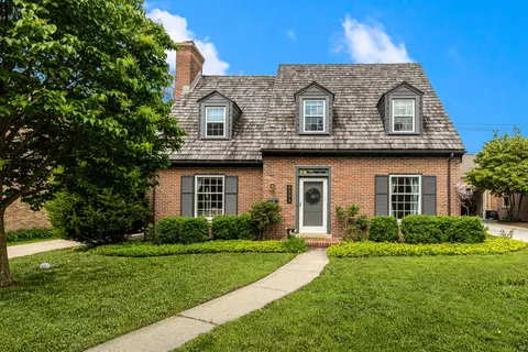 6353 N Berkeley, Whitefish Bay, WI 53217