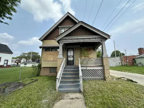 3118 N 12th, Milwaukee, WI 53206