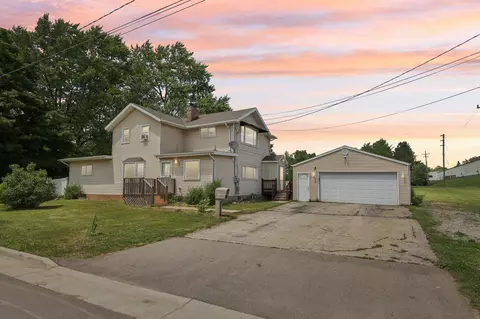 308 E Centralia, Elkhorn, WI 53121