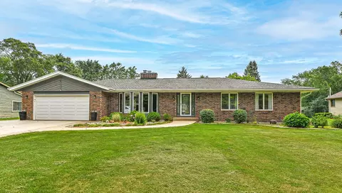 2721 Manor, Mount Pleasant, WI 53406