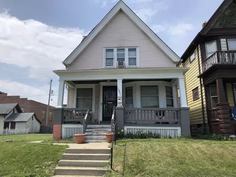 2927 N 17th, Milwaukee, WI 53206