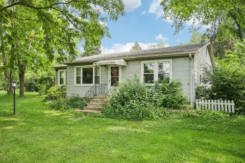 n1240 South Lake Shore Drive, Bloomfield, WI 53128