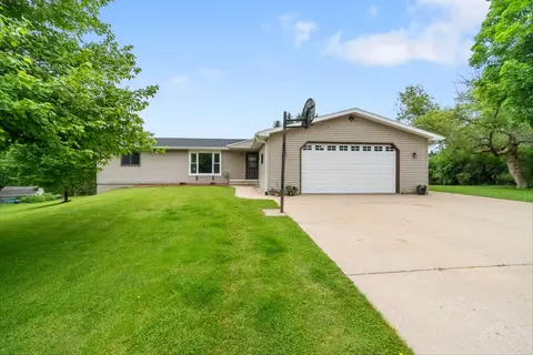 w1031 Kelly Drive, Rubicon, WI 53078