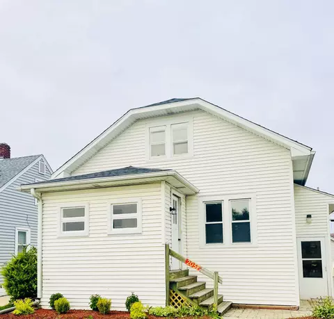 2037 Case, Racine, WI 53403
